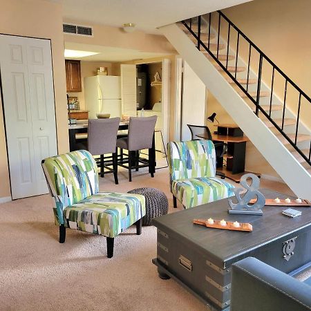 וורנר רובינס Welcome To Condo Sweet Step! מראה חיצוני תמונה